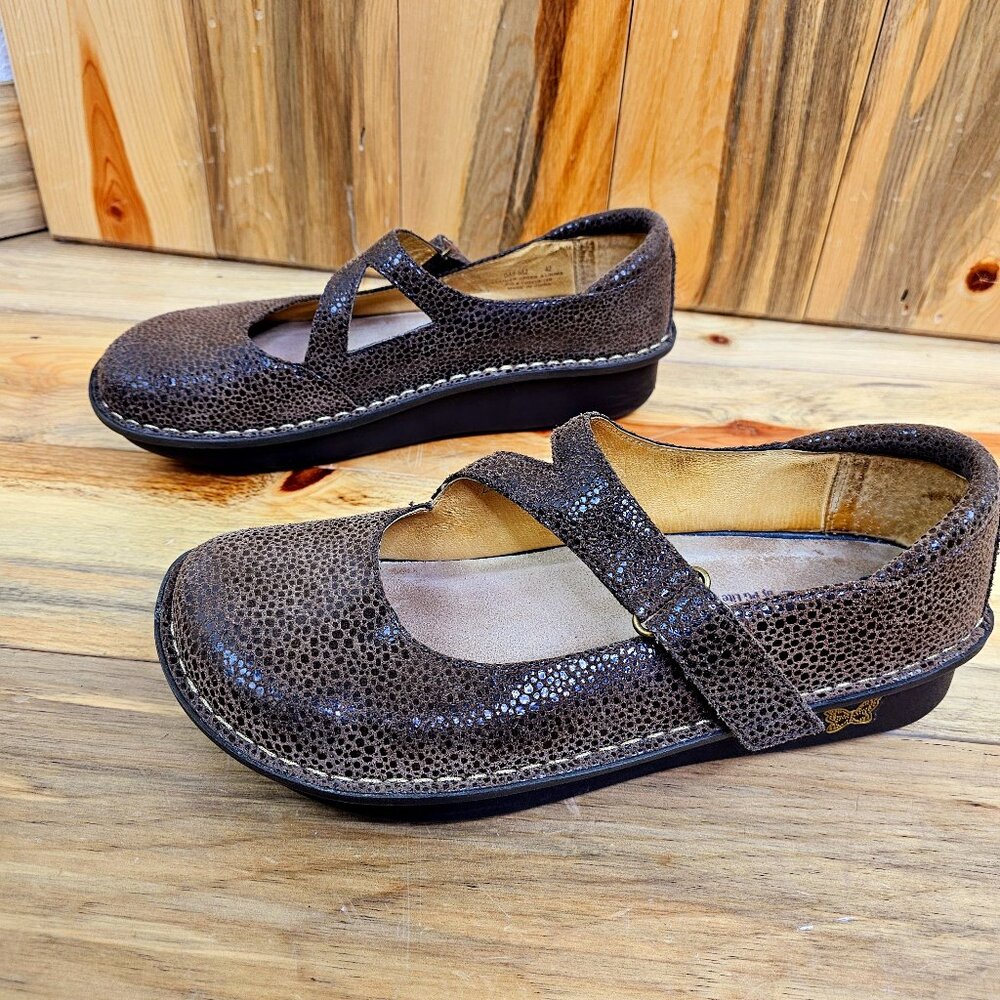 Alegria Mary Jane - Day 562 Sparkly Brown Snake Print Leather Size 42 / 11.5